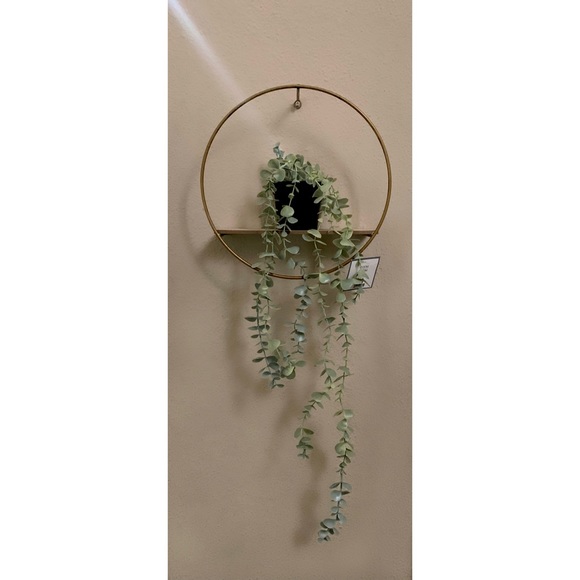 Circular wall shelf - Picture 2 of 2